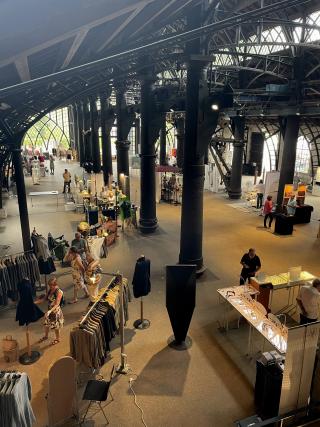 Interior view of the hall at "Sayner Hütte"